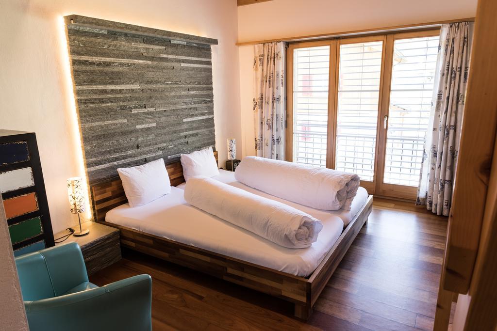 Schnider Bed&Breakfast und Café Vals Exterior foto