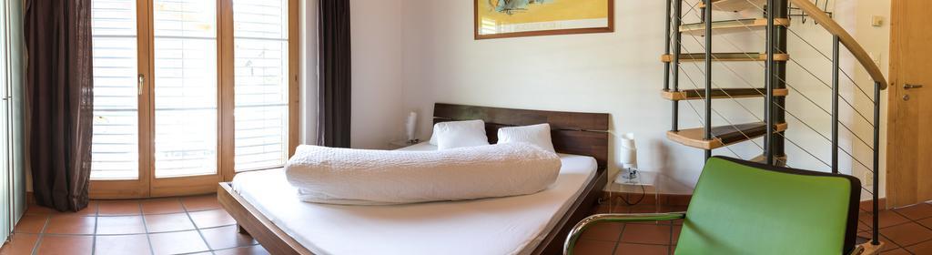 Schnider Bed&Breakfast und Café Vals Exterior foto
