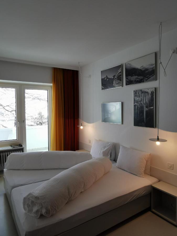 Schnider Bed&Breakfast und Café Vals Exterior foto